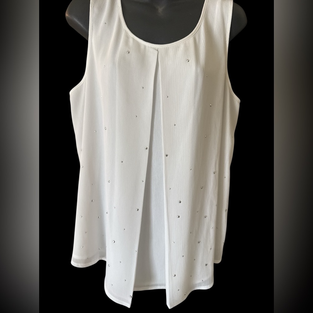 juicy couture size large Elegant White crystal stone Sleeveless Top tunic top
